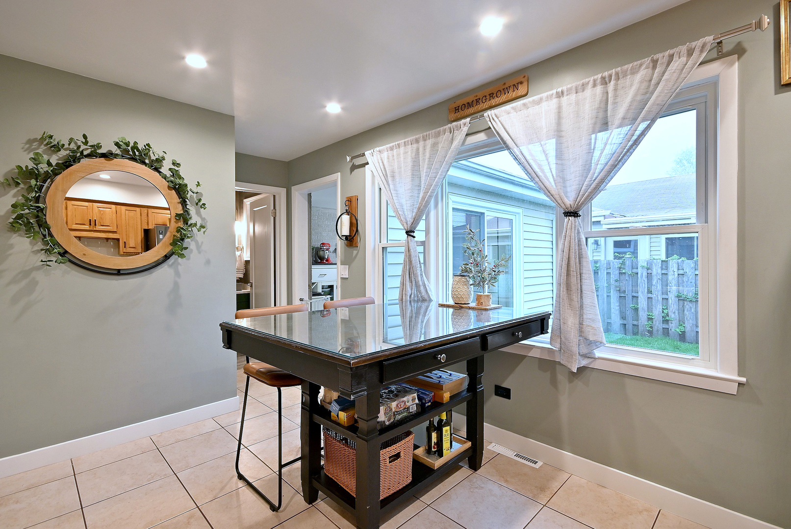2307 Edna Avenue Park Ridge, IL 60068 - Photo 17 of 41