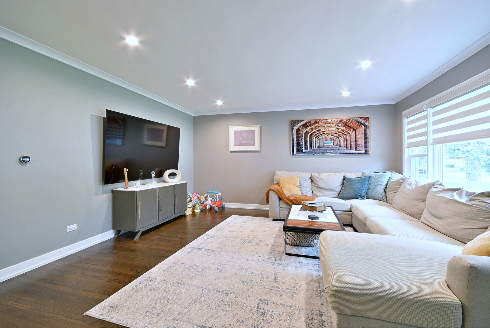 2307 Edna Avenue Park Ridge, IL 60068 - Photo 8 of 41