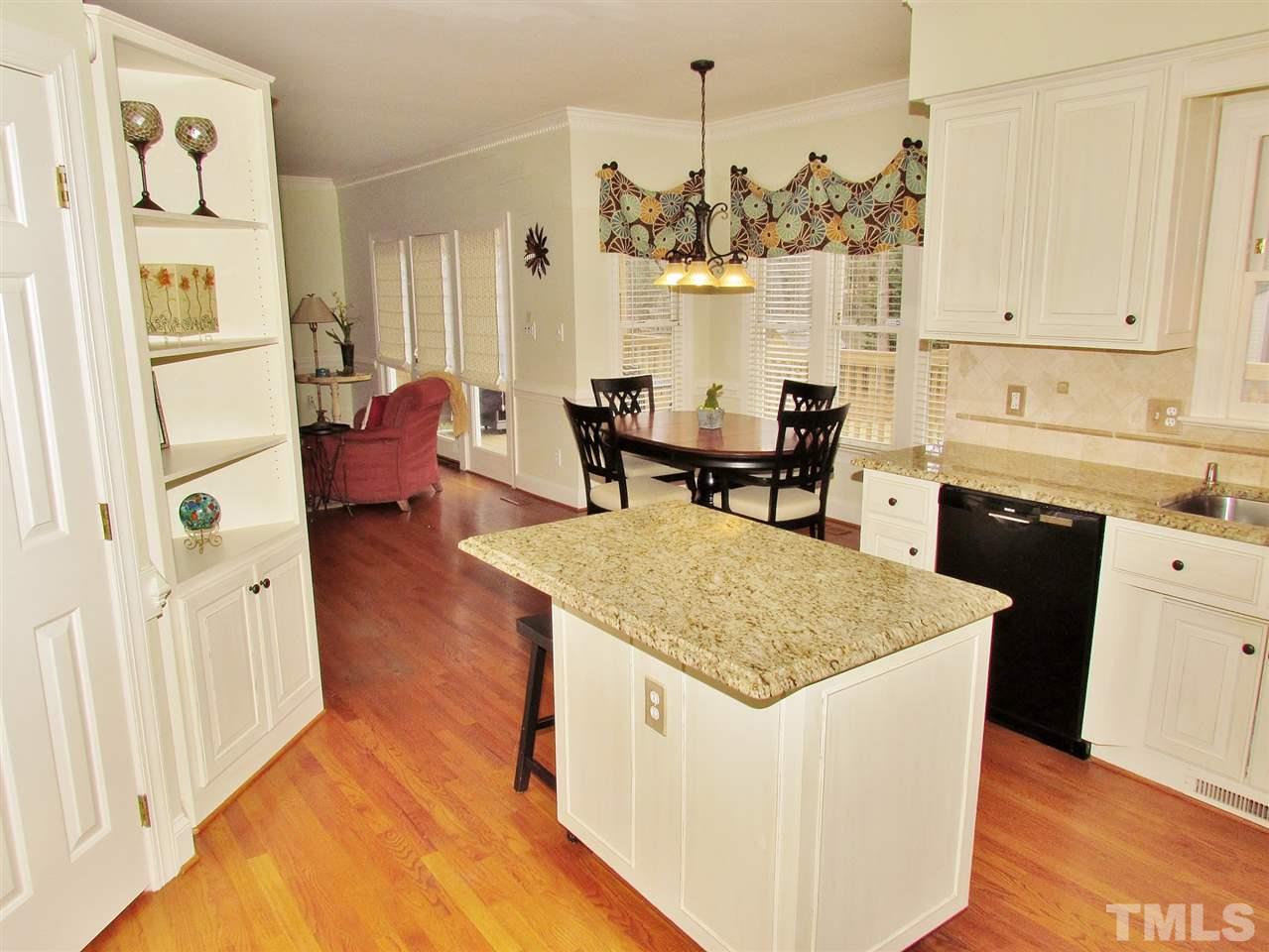 2500 Hinton Street Raleigh, NC 27612 - Photo 9 of 30