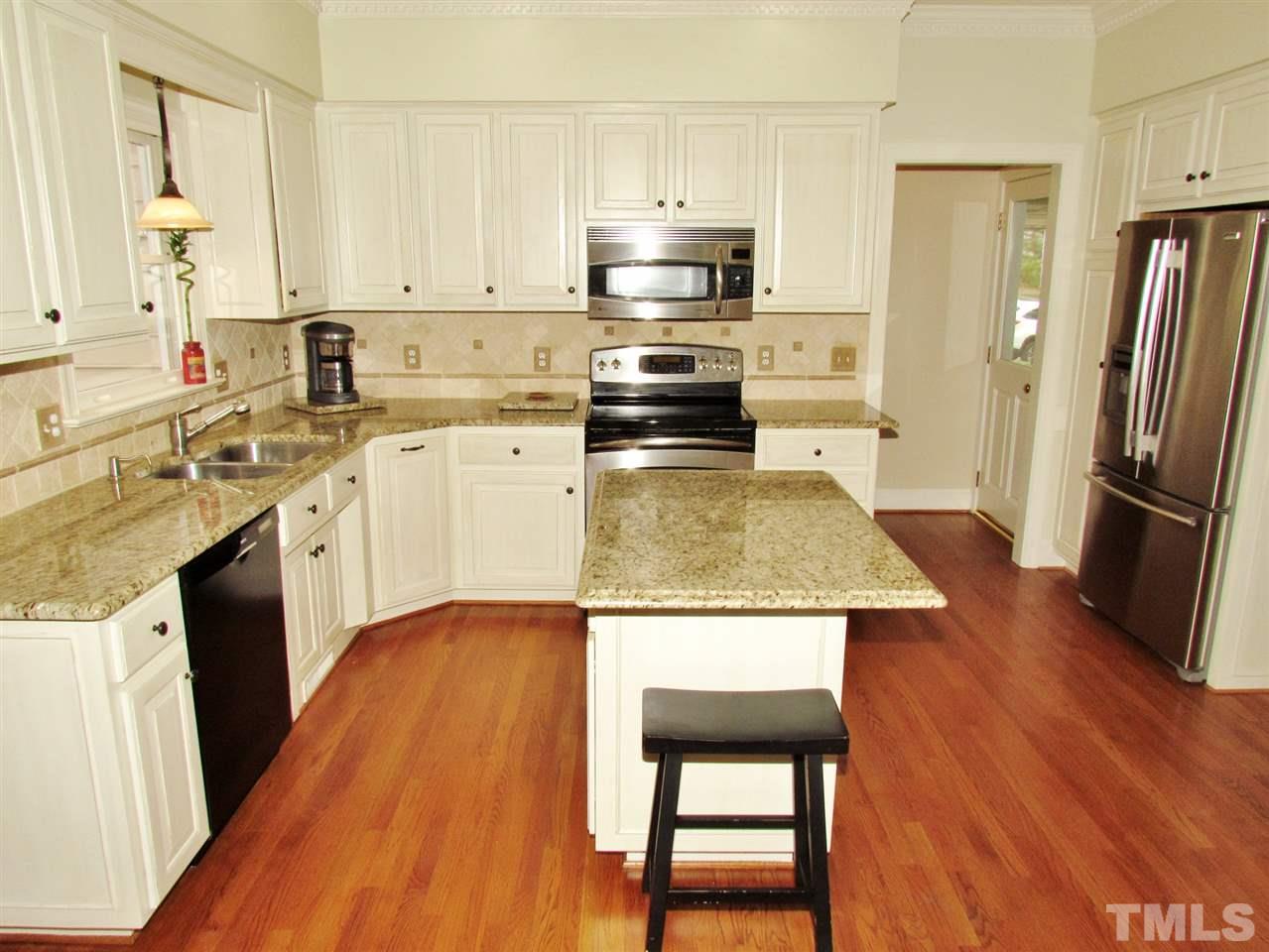 2500 Hinton Street Raleigh, NC 27612 - Photo 10 of 30