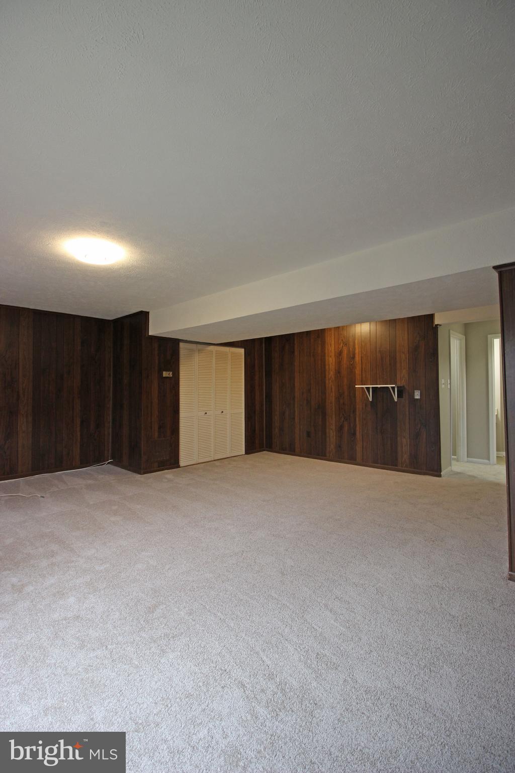 8022 Northumberland Road Springfield, VA 22153 - Photo 15 of 42 a view of an empty room