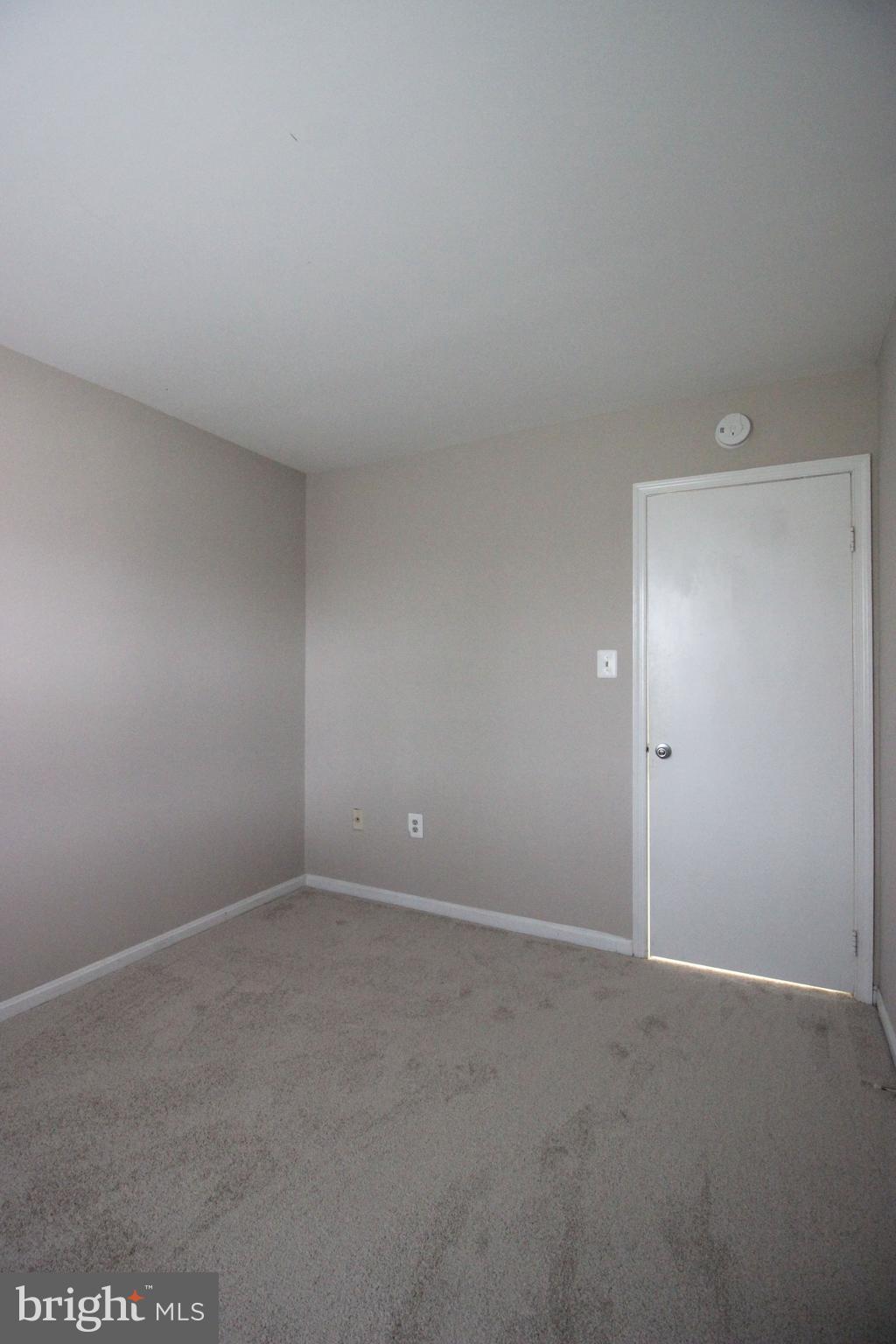 8022 Northumberland Road Springfield, VA 22153 - Photo 27 of 42 a view of an empty room