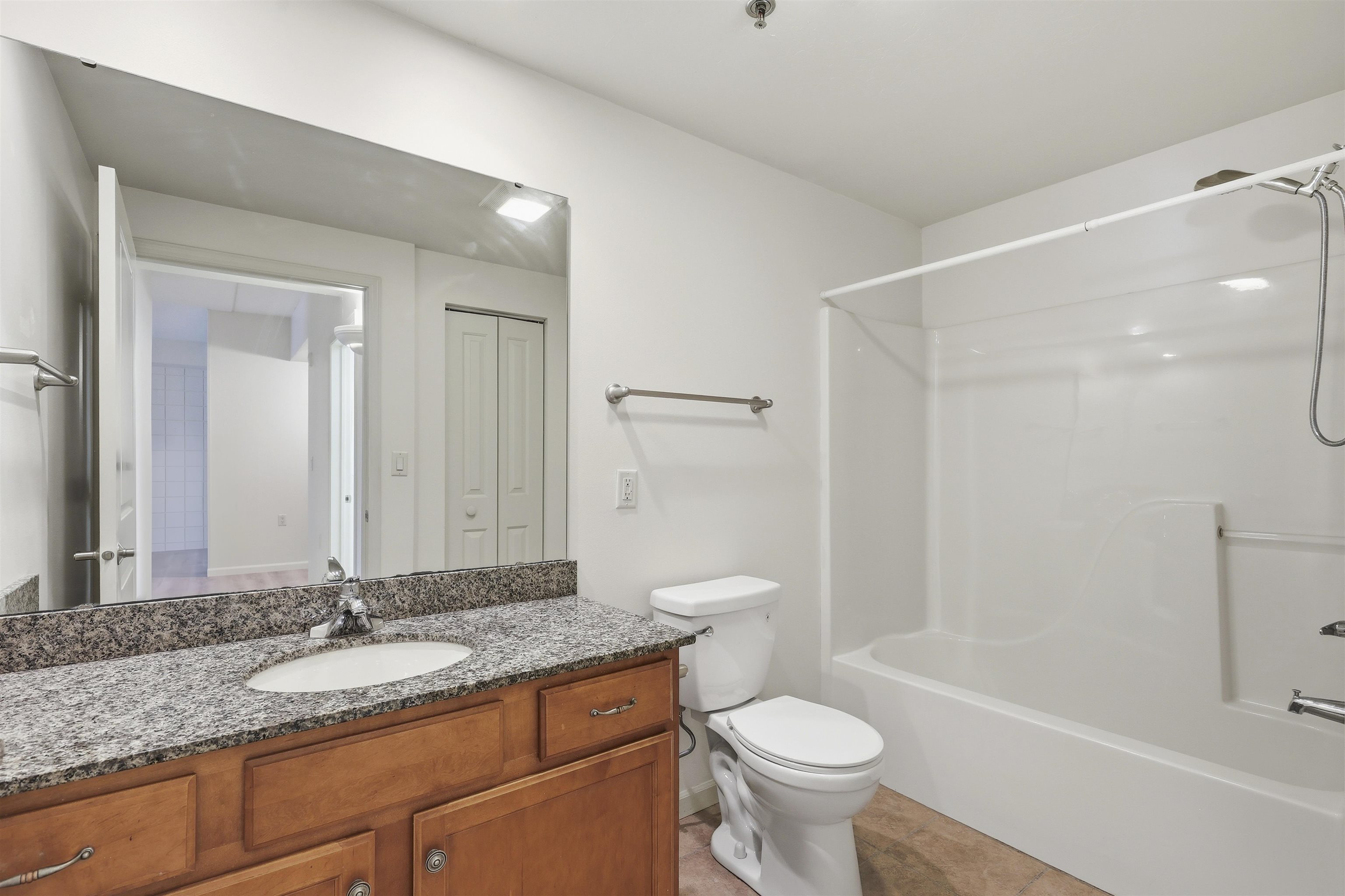 400 North Richmond Street, Unit 103 Appleton, WI 54911 - Photo 8 of 26