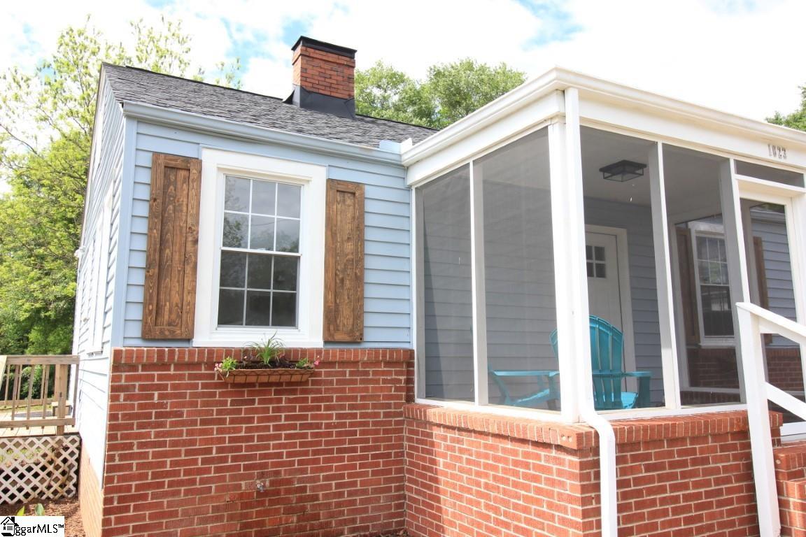 1023 North Franklin Road Greenville, SC 29617 - Photo 4 of 30