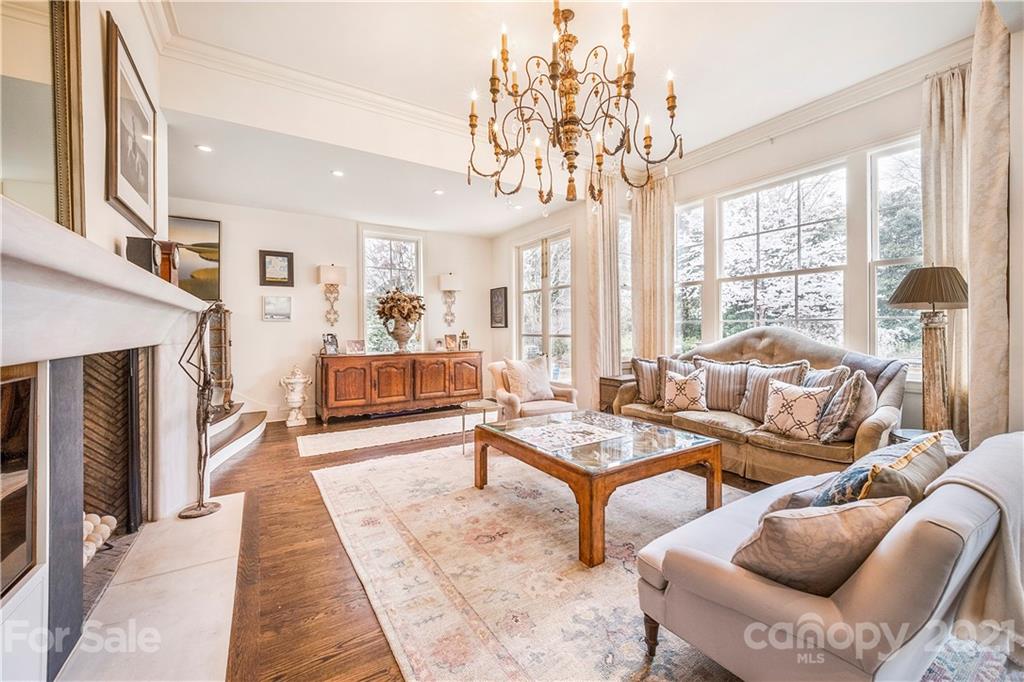 834 Ardsley Road Charlotte, NC 28207 - Photo 13 of 46 Gallery Image 13
