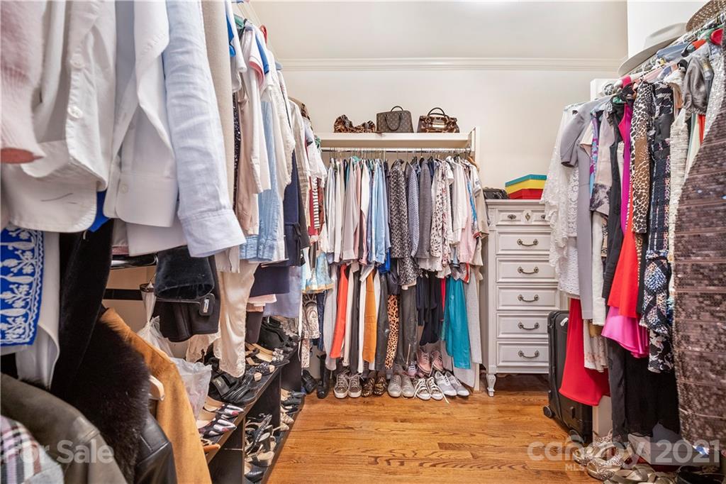 834 Ardsley Road Charlotte, NC 28207 - Photo 21 of 46 Gallery Image 21