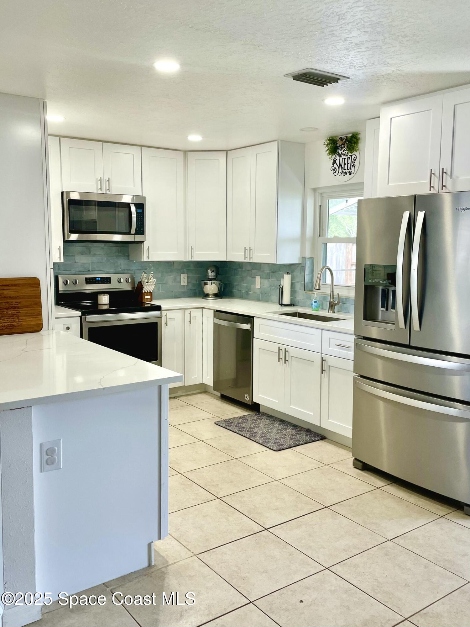 3814 Arrowsmith Drive Cocoa, FL 32926 - Photo 2 of 11 Kitchen