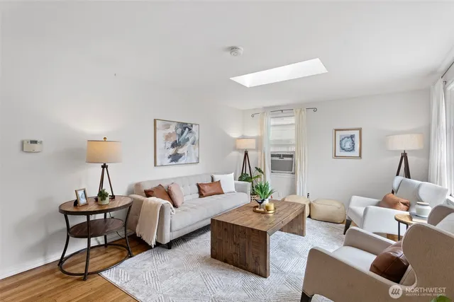 $749,000 | 7147 29th Avenue Southwest, Seattle, WA 98126