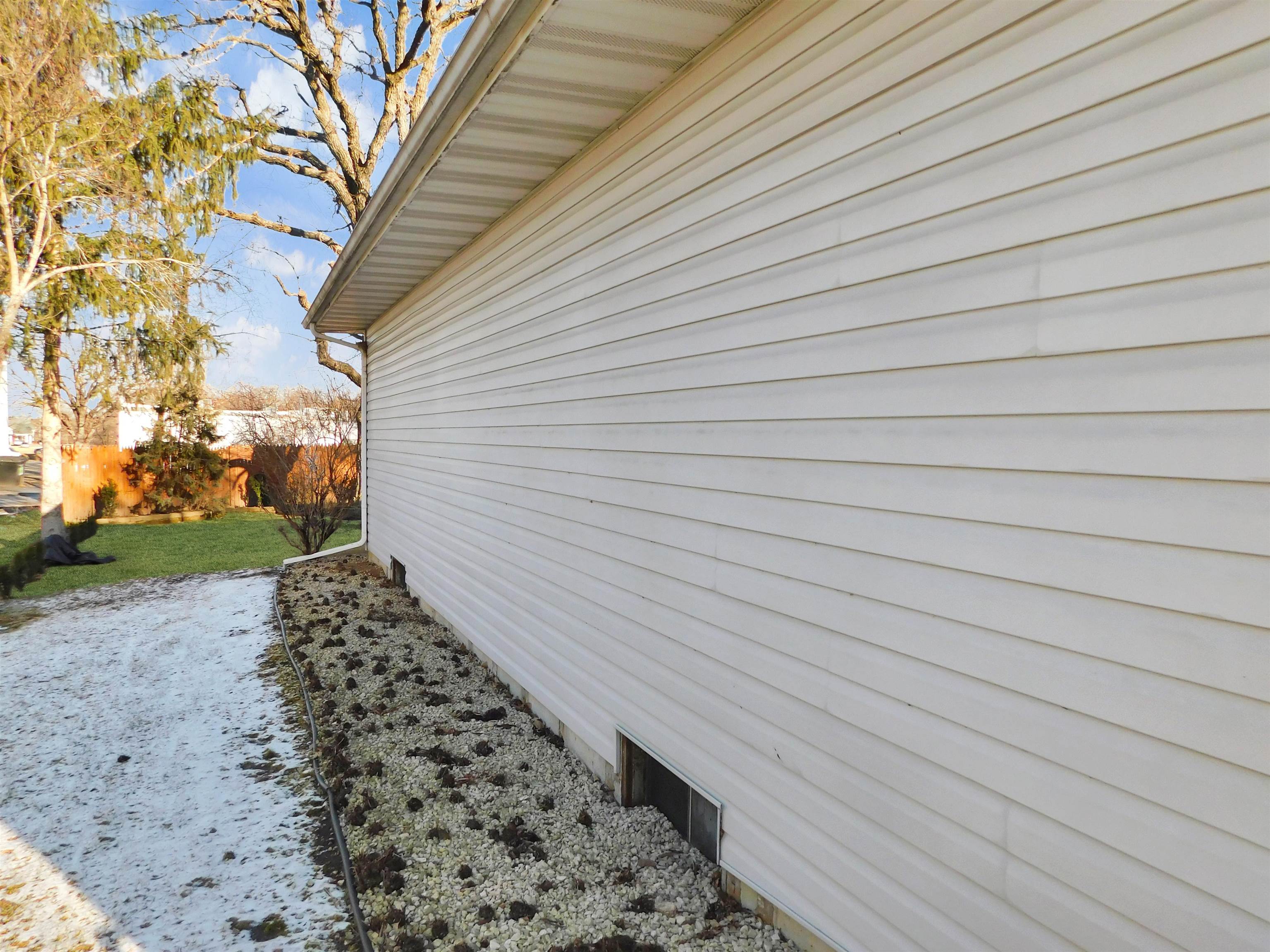11481 Edgemere Terrace Roscoe, IL 61073 - Photo 4 of 14