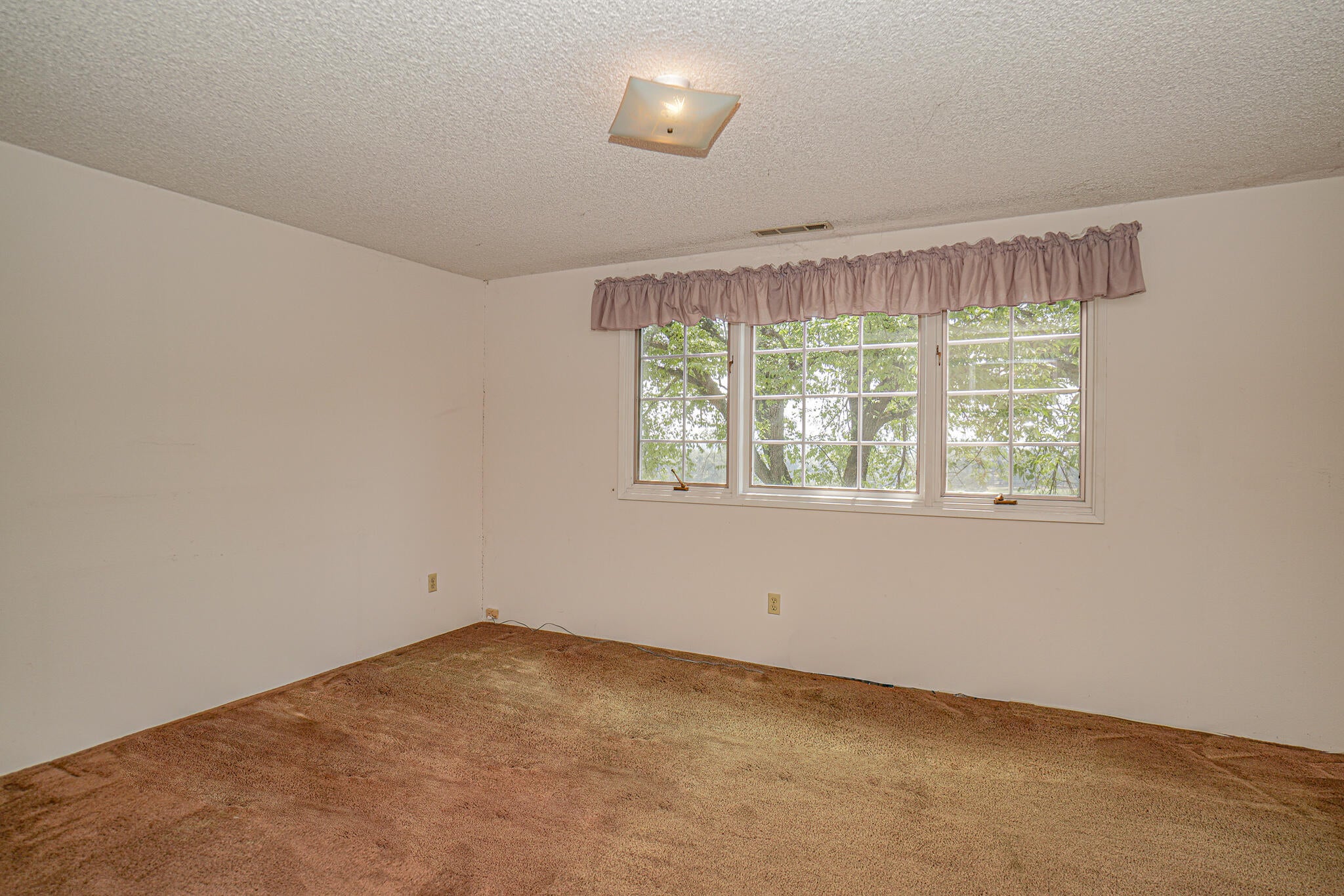 3632 Willow Springs Road Central Point, OR 97502 - Photo 23 of 36 h23