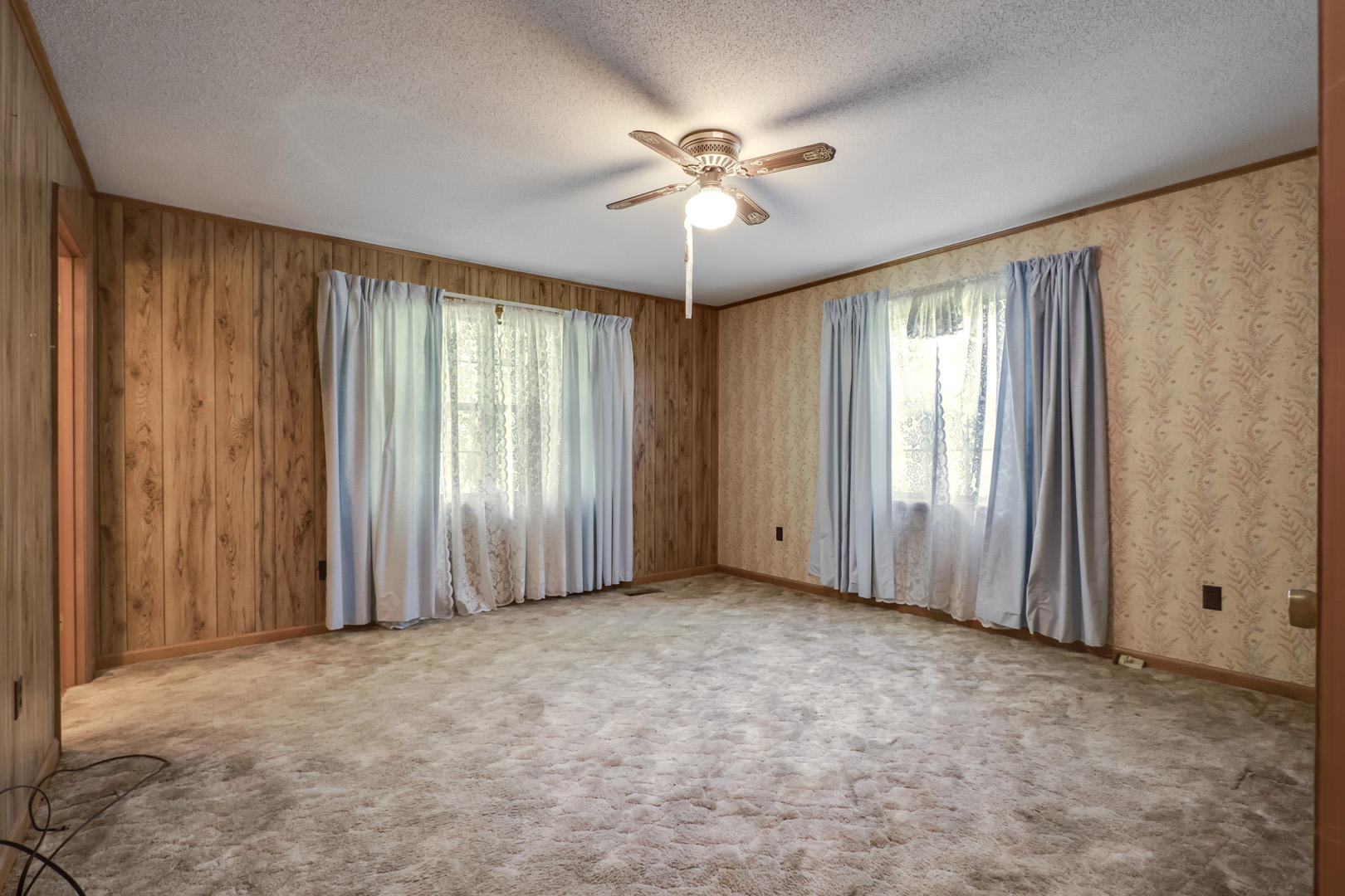 2617 Lamontville Road Decatur, TN 37322 - Photo 19 of 40 19_LamontvilleRoad_2617_MasterBedroom01
