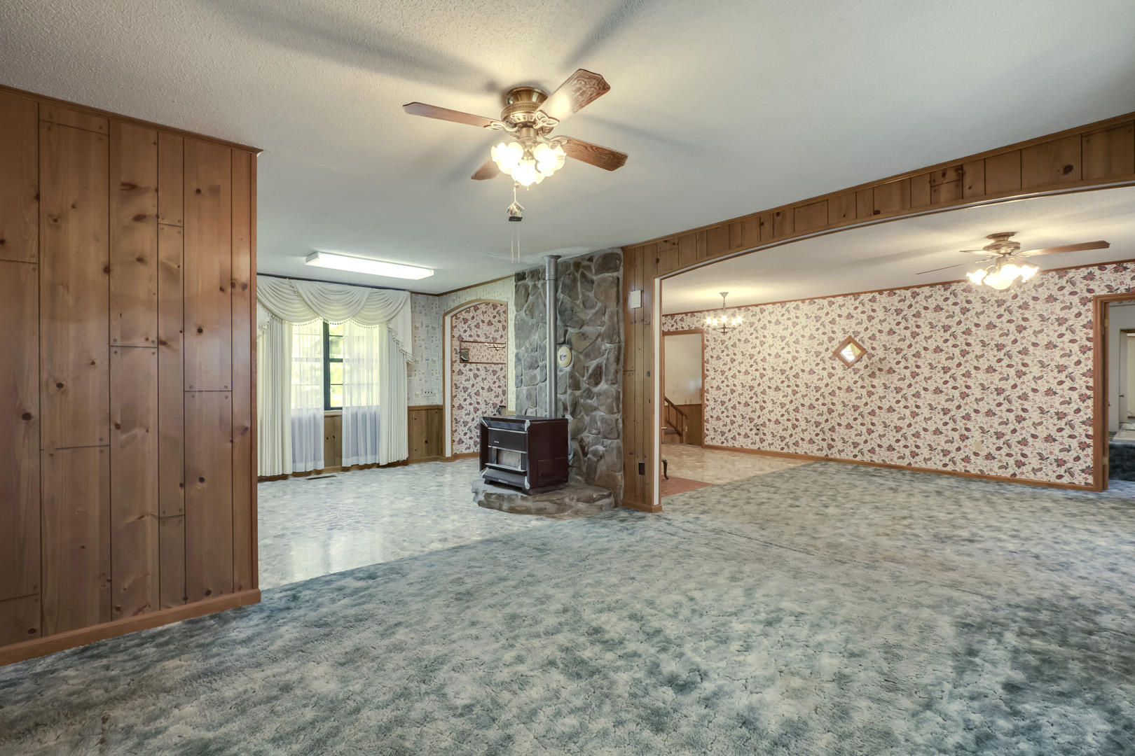 2617 Lamontville Road Decatur, TN 37322 - Photo 3 of 40 03_LamontvilleRoad_2617_Living01