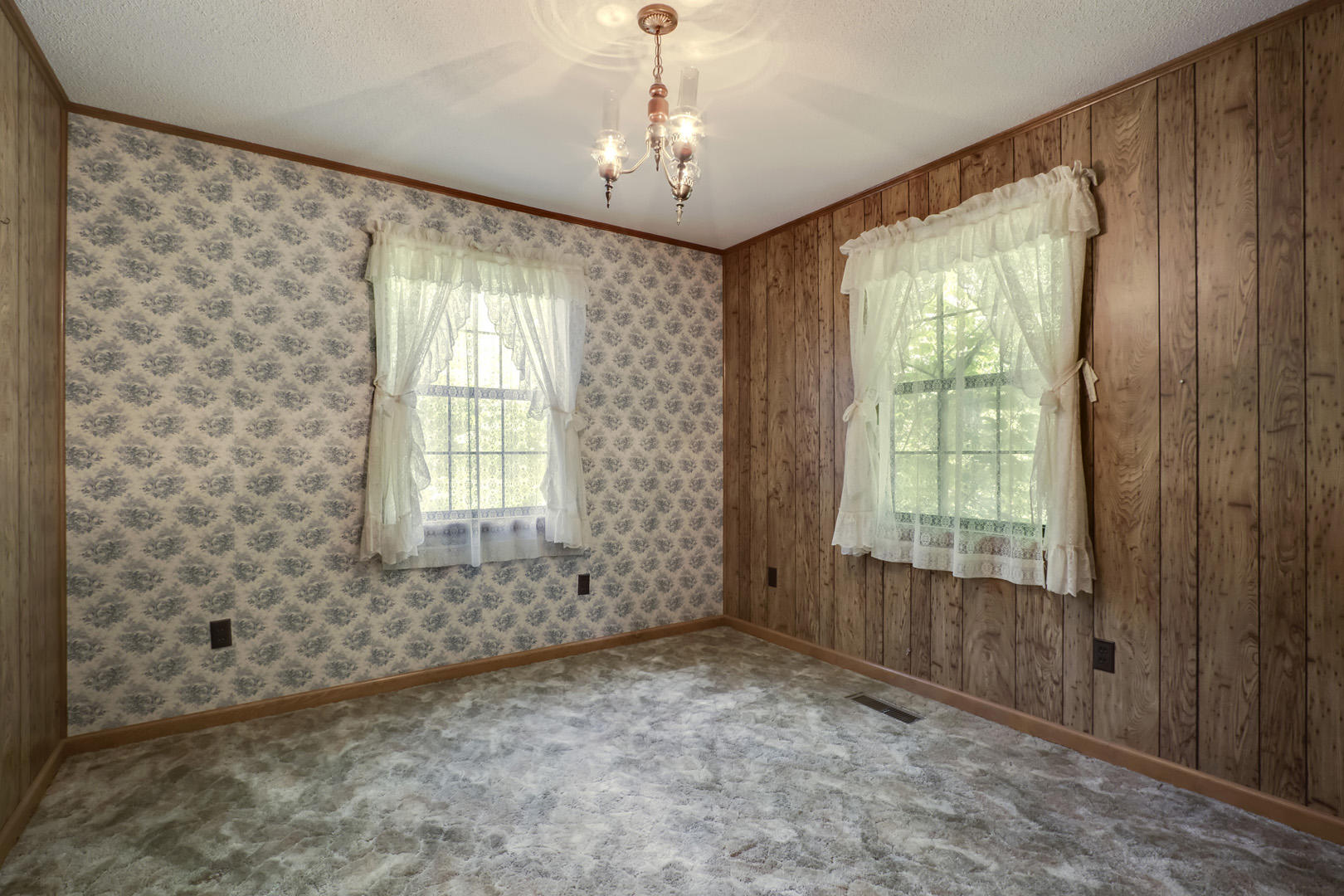 2617 Lamontville Road Decatur, TN 37322 - Photo 25 of 40 25_LamontvilleRoad_2617_Bedroom2_01