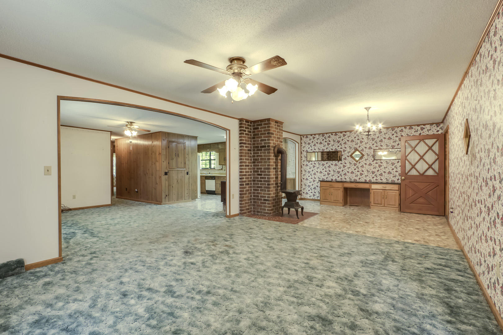 2617 Lamontville Road Decatur, TN 37322 - Photo 8 of 40 08_LamontvilleRoad_2617_Family02