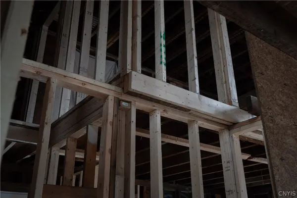 $69,900 | 31 Arterial West, Auburn, NY 13021