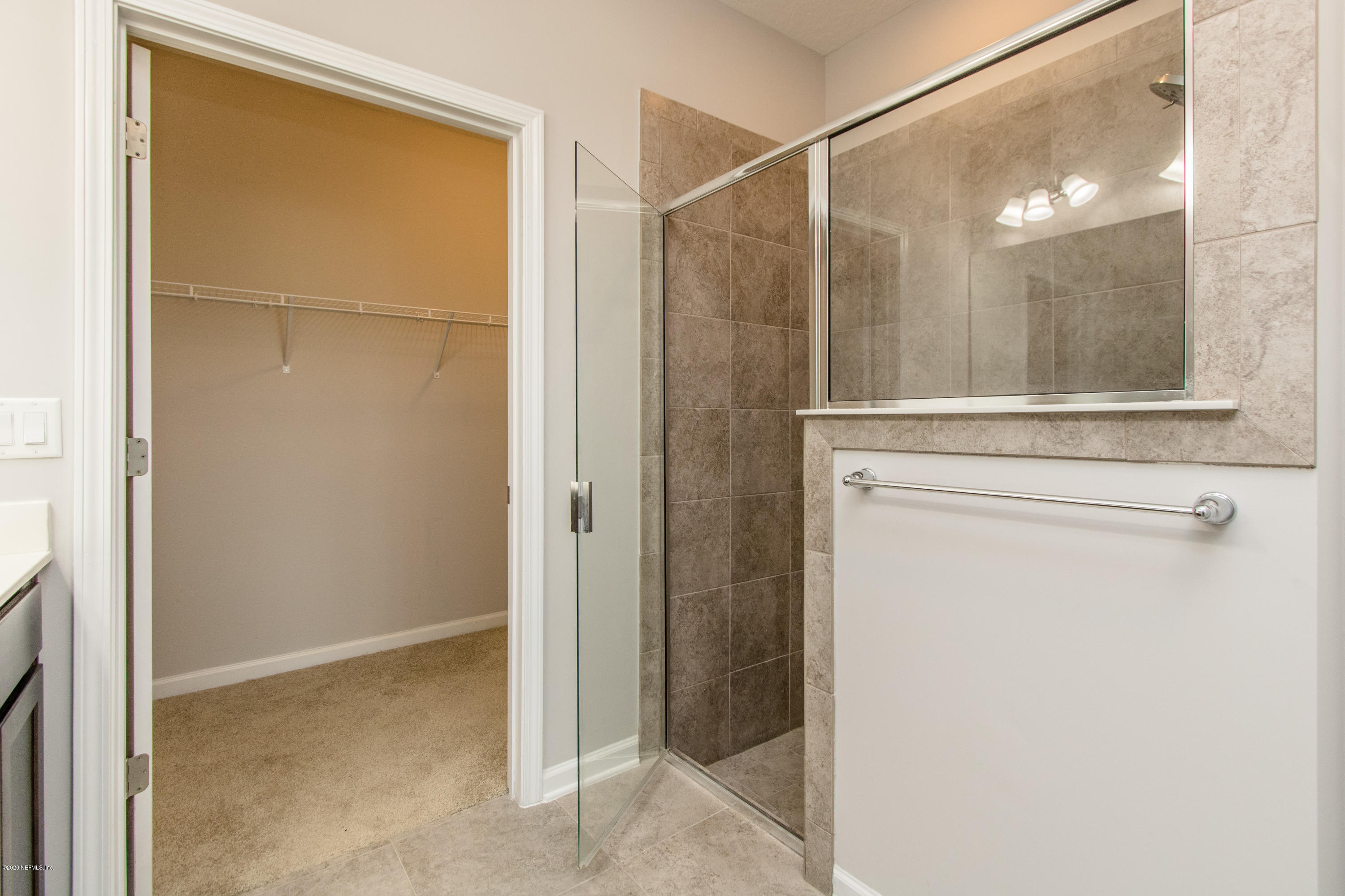 3223 Chestnut Ridge Way, Unit 17D Orange Park, FL 32065 - Photo 18 of 55 Owner's Bath View 4