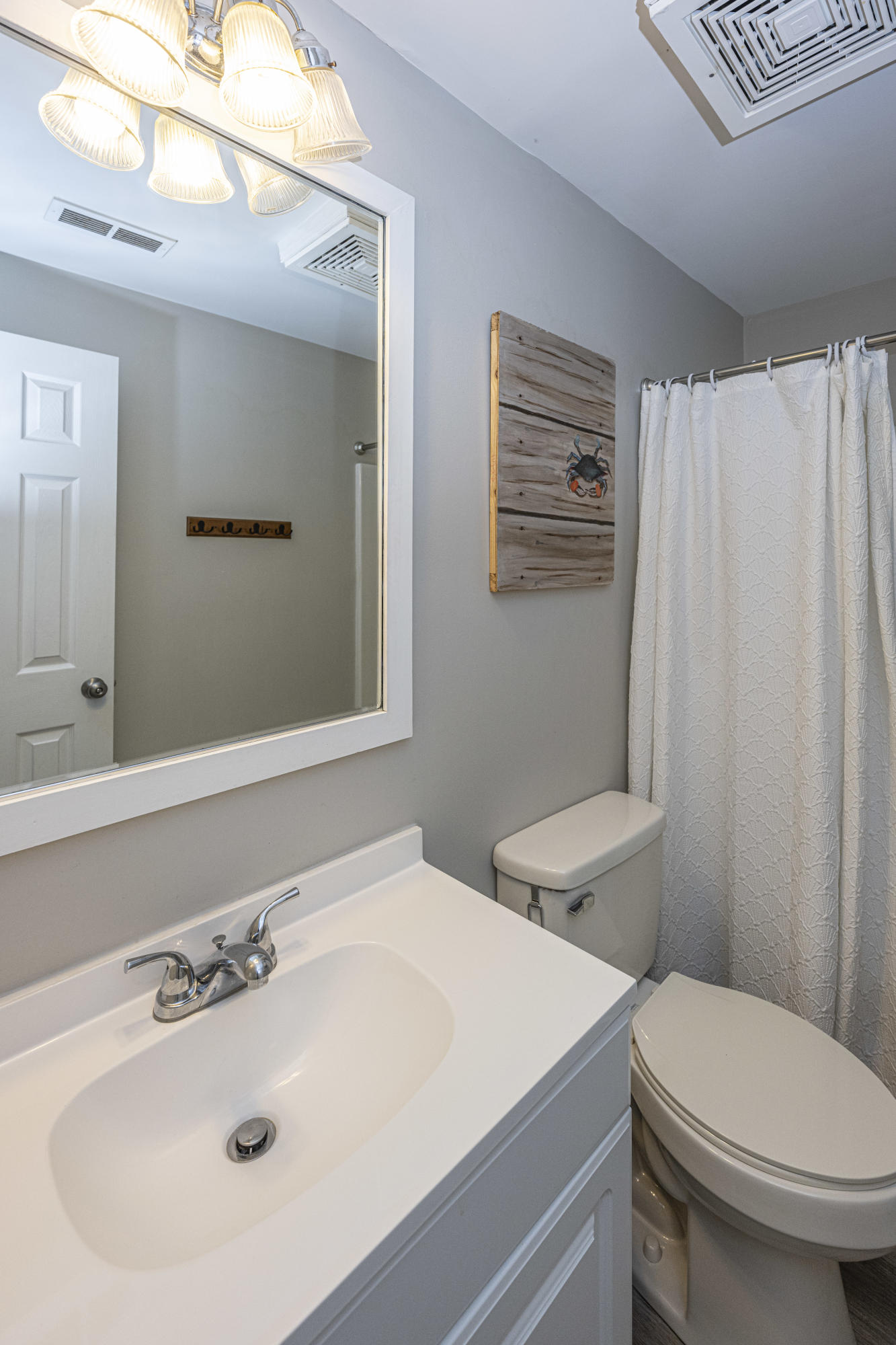 1530 Fort Johnson Road, Unit 4H Charleston, SC 29412 - Photo 13 of 24 Hall Bath