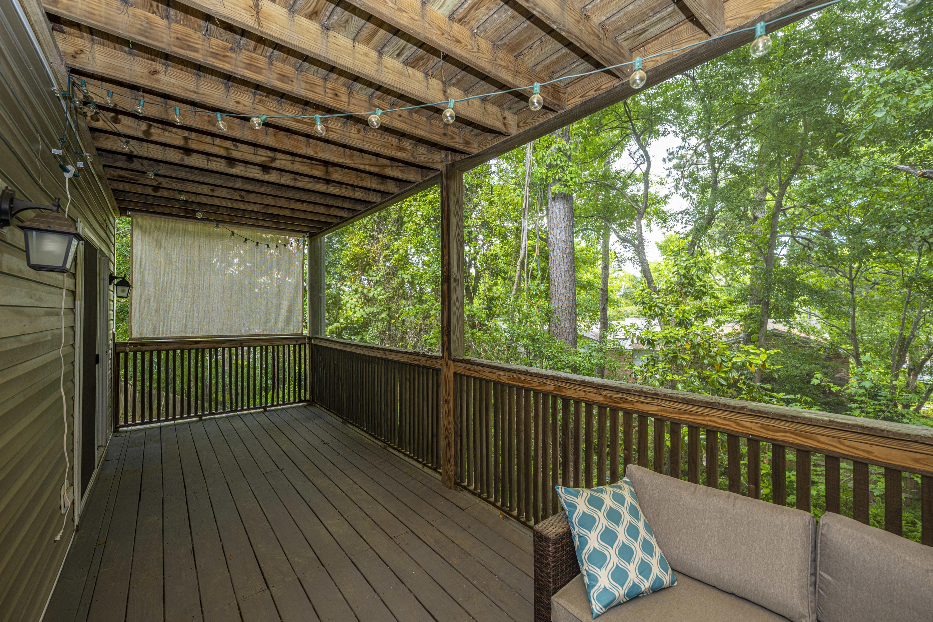 1530 Fort Johnson Road, Unit 4H Charleston, SC 29412 - Photo 21 of 24 Large Deck