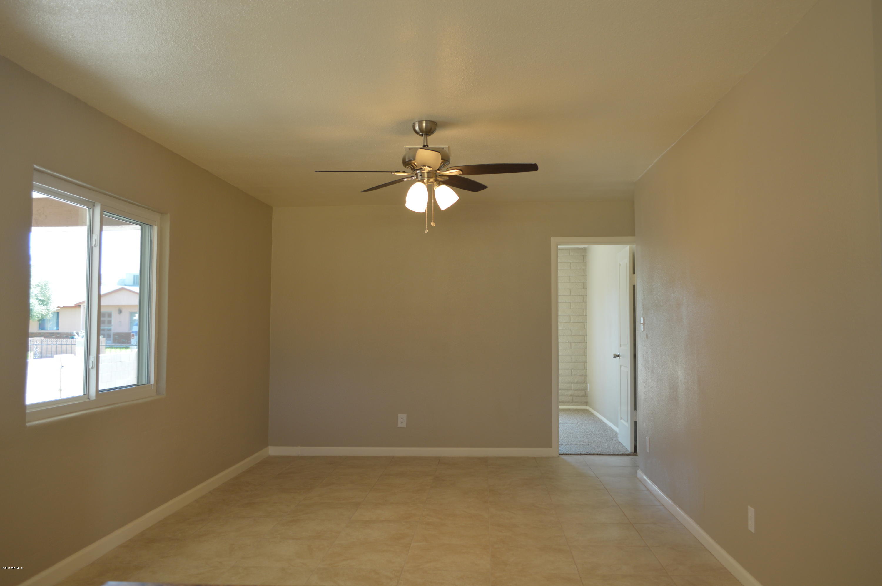 1602 West Darrel Road Phoenix, AZ 85041 - Photo 17 of 39 DSC_0356
