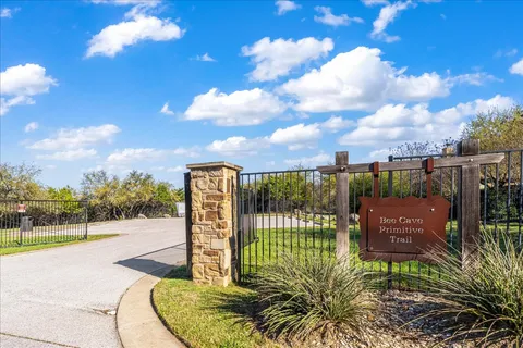 $895,000 | 16017 Snowdonia Cove, Bee Cave, TX 78738