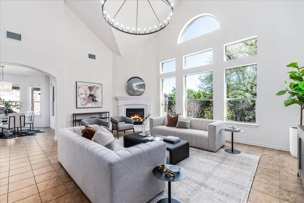 $875,000 | 16017 Snowdonia Cove, Bee Cave, TX 78738