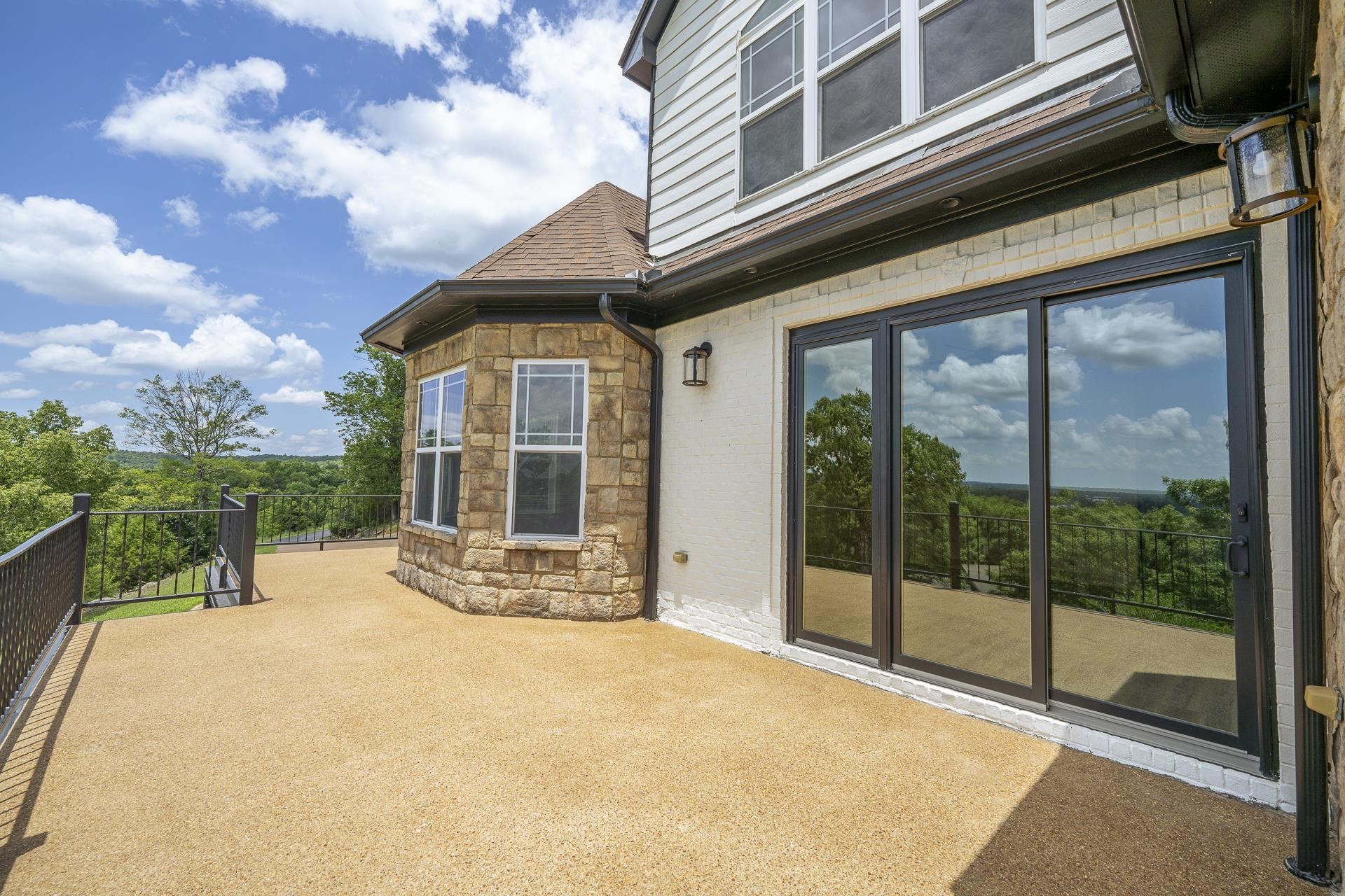 851 Rivers Edge Drive Bath Springs, TN 38311 - Photo 4 of 40