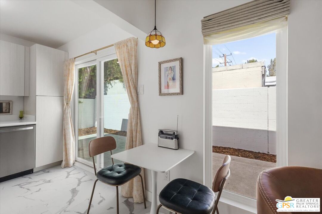 314 East Stevens Road, Unit 10 Palm Springs, CA 92262 - Photo 10 of 25 Gallery Image 10