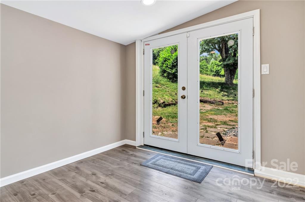 193 Embler Road Alexander, NC 28701 - Photo 14 of 32 Gallery Image 14