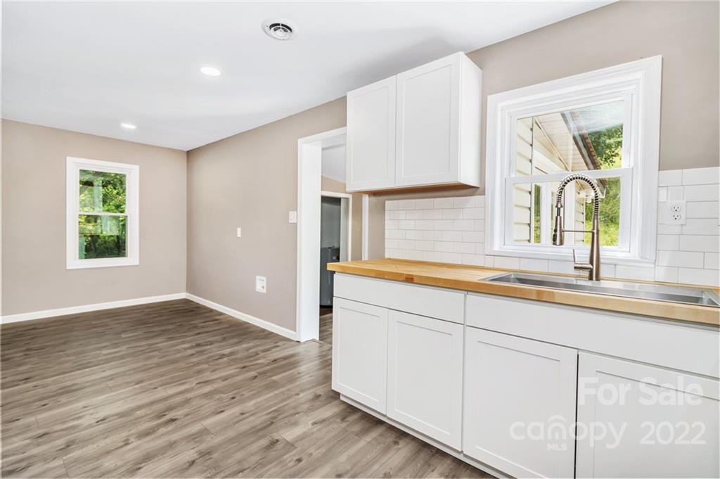 193 Embler Road Alexander, NC 28701 - Photo 8 of 32 Gallery Image 8