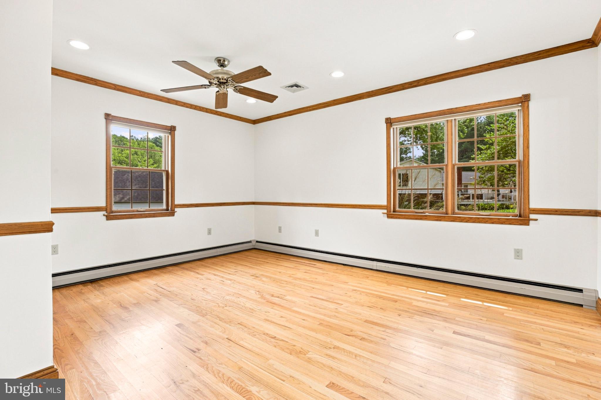 318 Duxbury Road Silver Spring, MD 20905 - Photo 29 of 58 Bedroom 3
