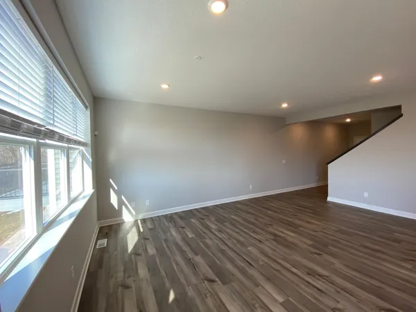 $3,525 | 9281 4th Street North, Lake Elmo, MN 55042