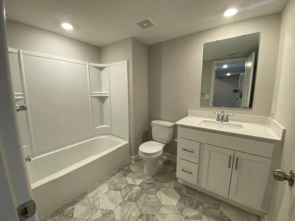 $3,525 | 9281 4th Street North, Lake Elmo, MN 55042