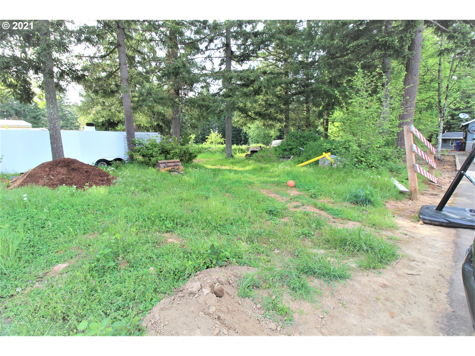 30364 Southeast Cemetery Road Estacada, OR 97023 - Photo 3 of 10 Gallery Image 3