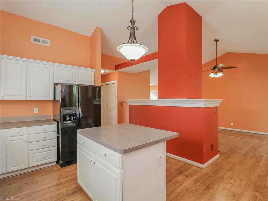 4229 Beacon Ridge Drive High Point, NC 27265 - Photo 12 of 30 Gallery Image 12