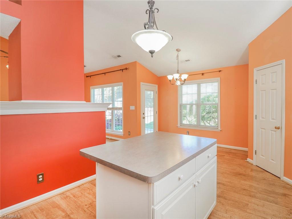 4229 Beacon Ridge Drive High Point, NC 27265 - Photo 13 of 30 Gallery Image 13