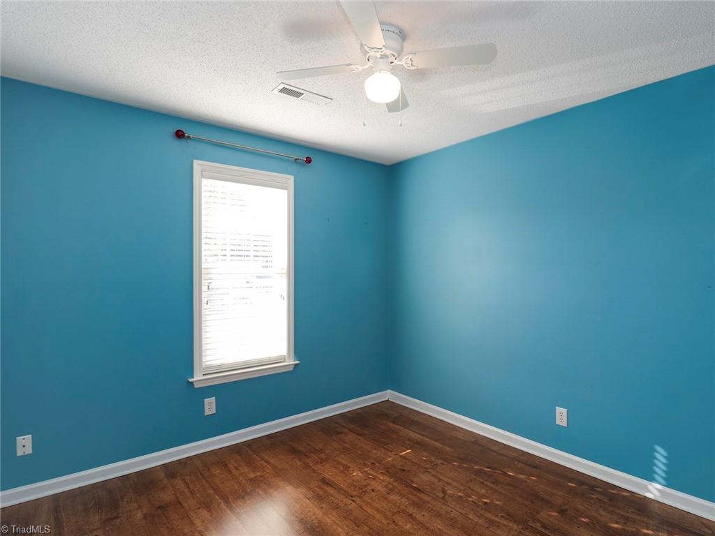 4229 Beacon Ridge Drive High Point, NC 27265 - Photo 22 of 30 Gallery Image 22