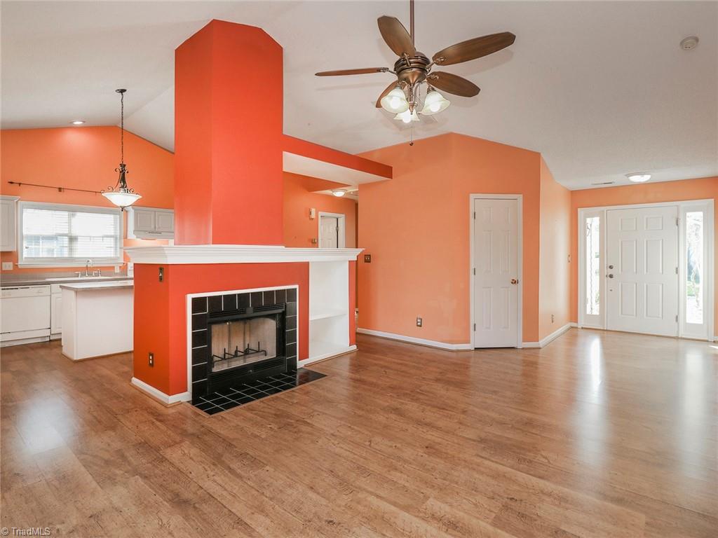 4229 Beacon Ridge Drive High Point, NC 27265 - Photo 6 of 30 Gallery Image 6