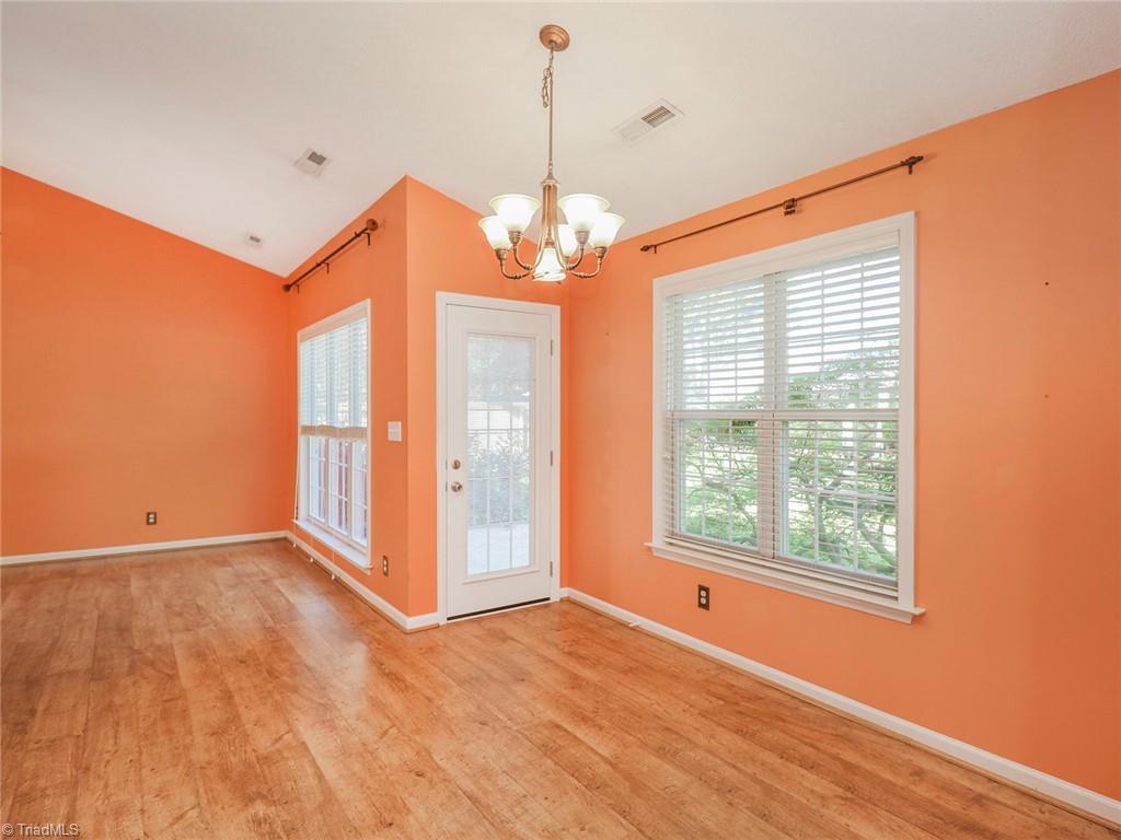 4229 Beacon Ridge Drive High Point, NC 27265 - Photo 10 of 30 Gallery Image 10