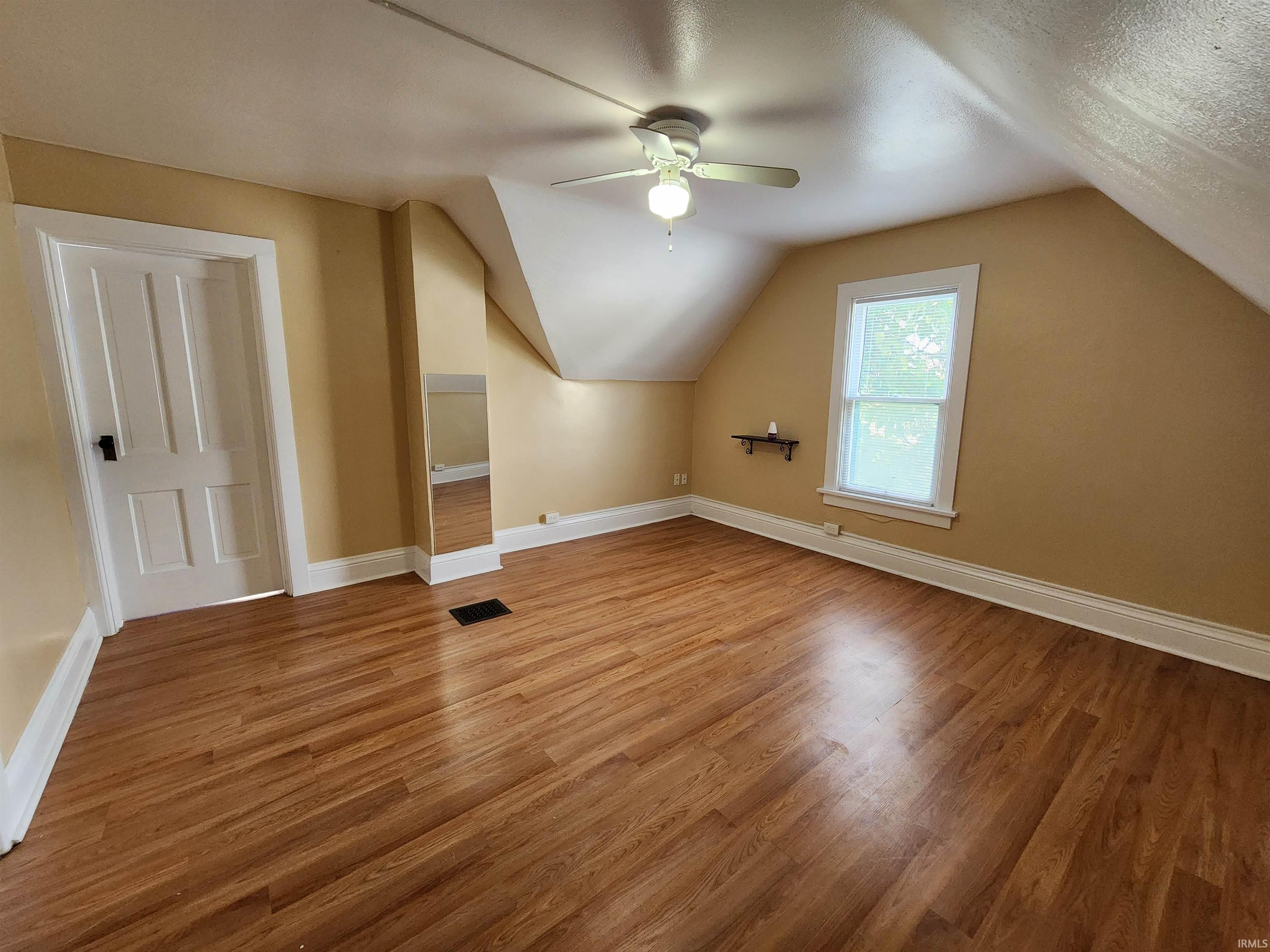 1709 West Sample Street South Bend, IN 46619 - Photo 9 of 14