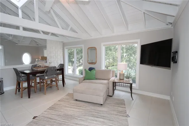 $105,000 | 875 Gulf Shore Boulevard South, Naples, FL 34102