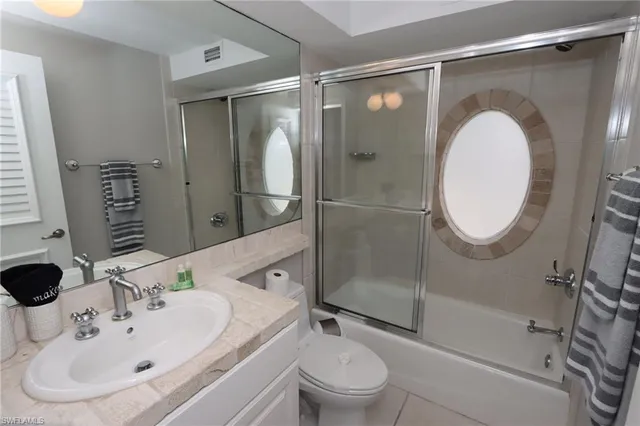 $105,000 | 875 Gulf Shore Boulevard South, Naples, FL 34102