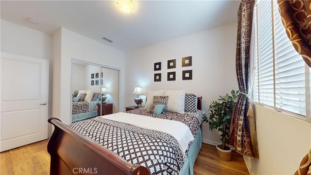 10351 Diamond Pacoima, CA 91331 - Photo 29 of 43