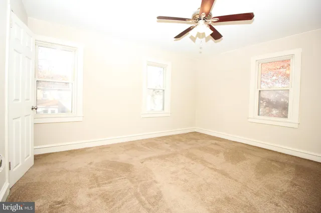 $249,900 | 130 Pennsylvania Road, Brooklawn, NJ 08030