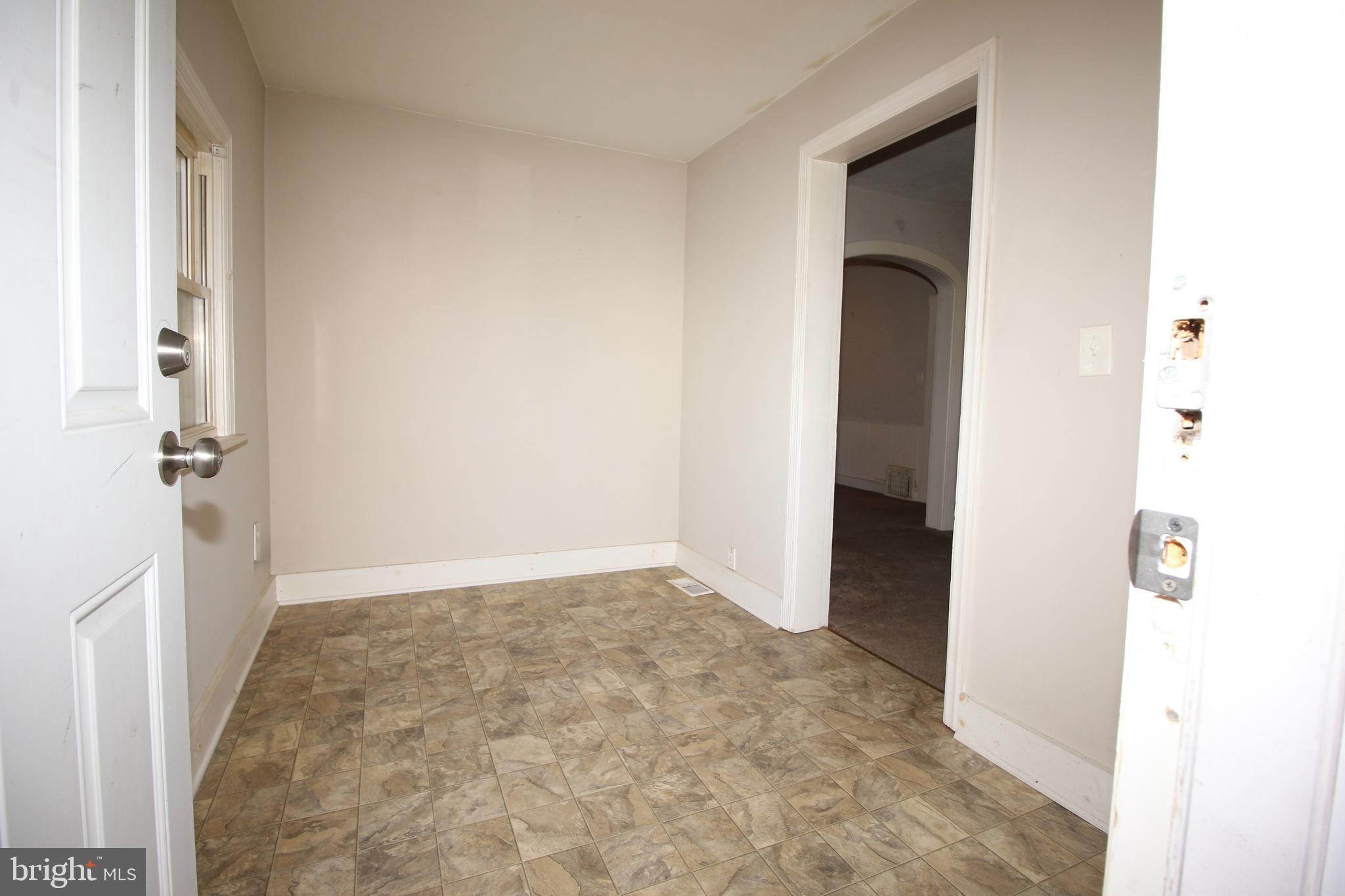 130 Pennsylvania Road Brooklawn, NJ 08030 - Photo 3 of 23