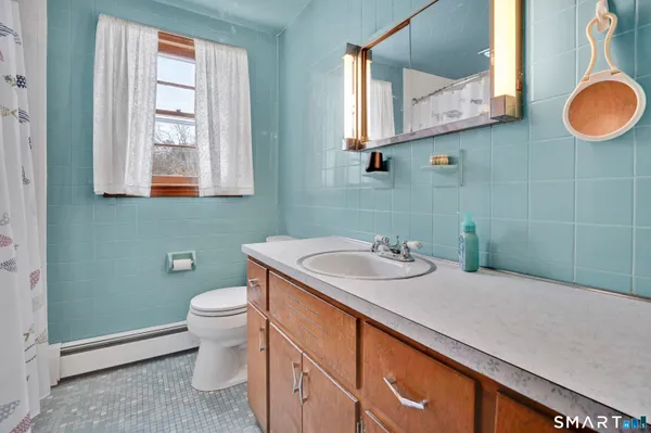 $357,900 | 33 Harrington Road, East Windsor, CT 06016