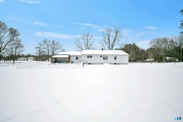 $357,900 | 33 Harrington Road, East Windsor, CT 06016