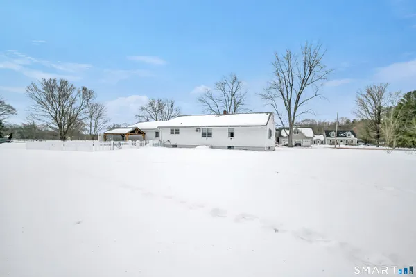 $357,900 | 33 Harrington Road, East Windsor, CT 06016