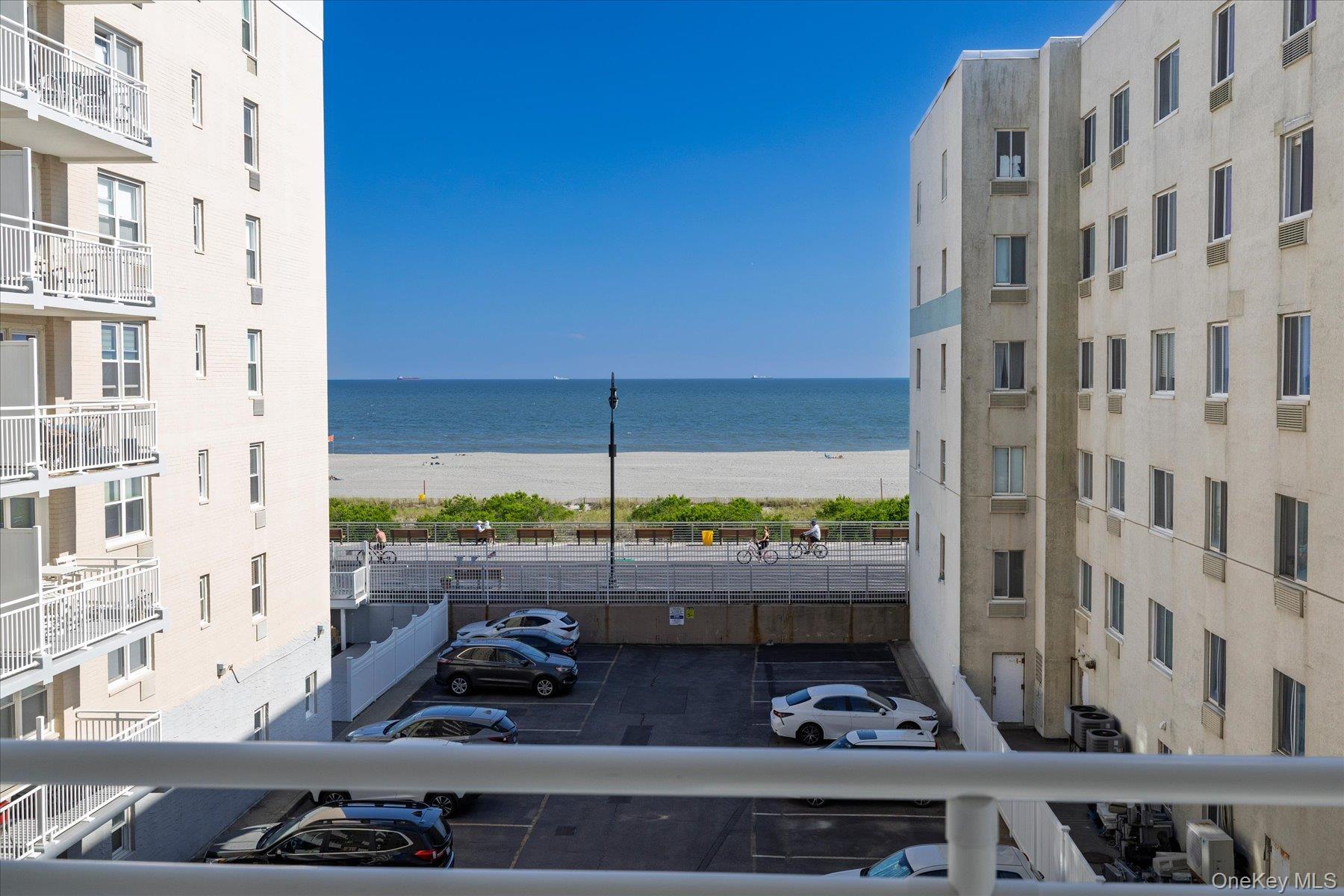 522 Shore Road, Unit 3BB Long Beach, NY 11561 - Photo 4 of 27 Private terrace with direct south-facing ocean views