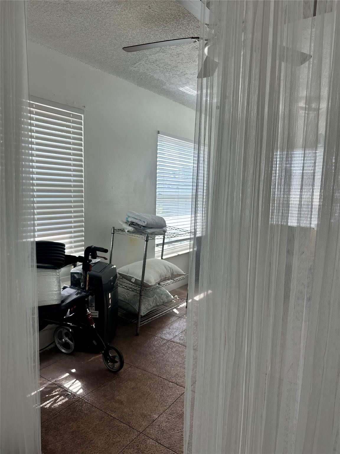 755 Hummingbird Lane Orlando, FL 32825 - Photo 8 of 8 Photo 8