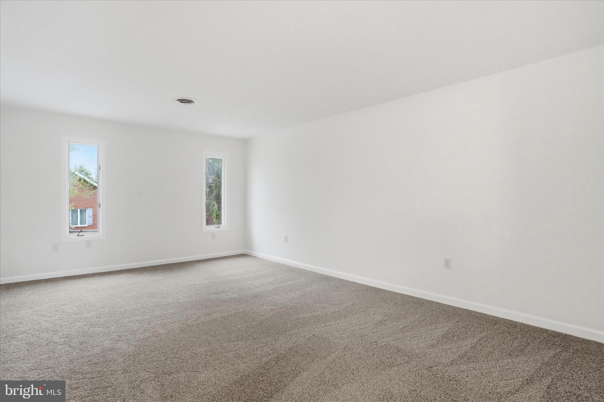 334 Stonegate Court Chambersburg, PA 17201 - Photo 12 of 25 an empty room with windows